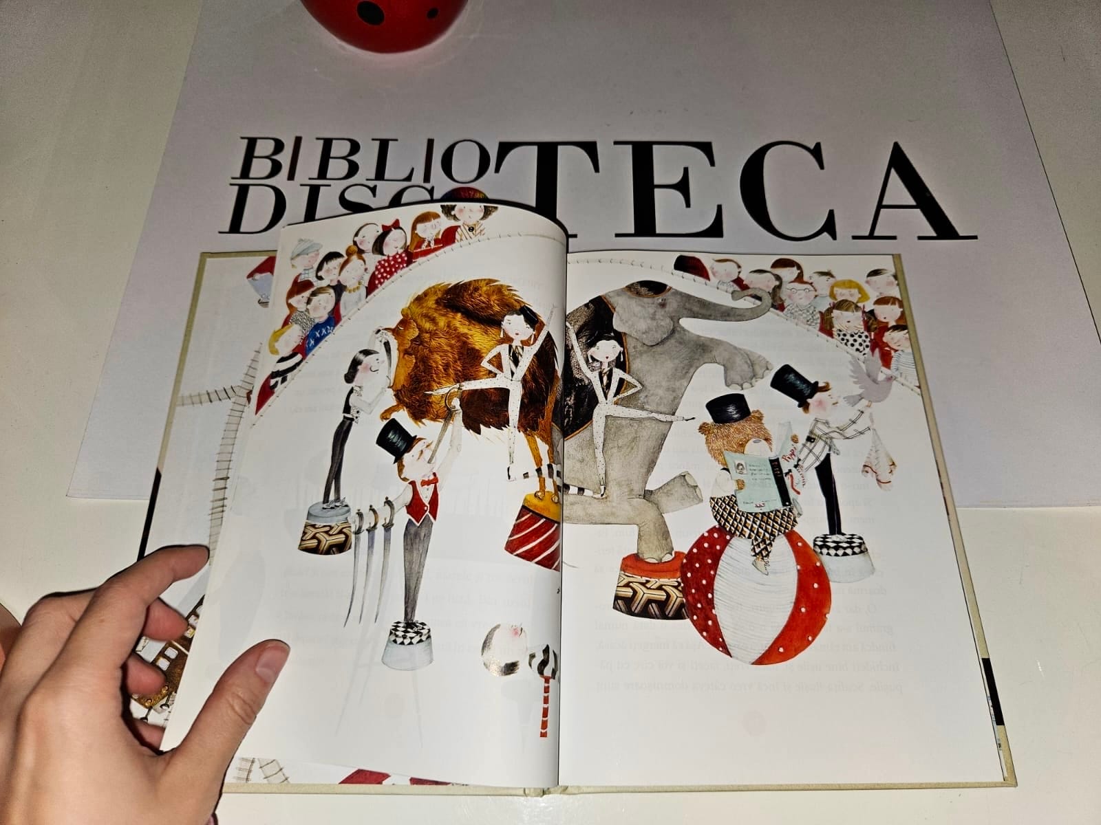 Unde fugim de acasă - imagine 2