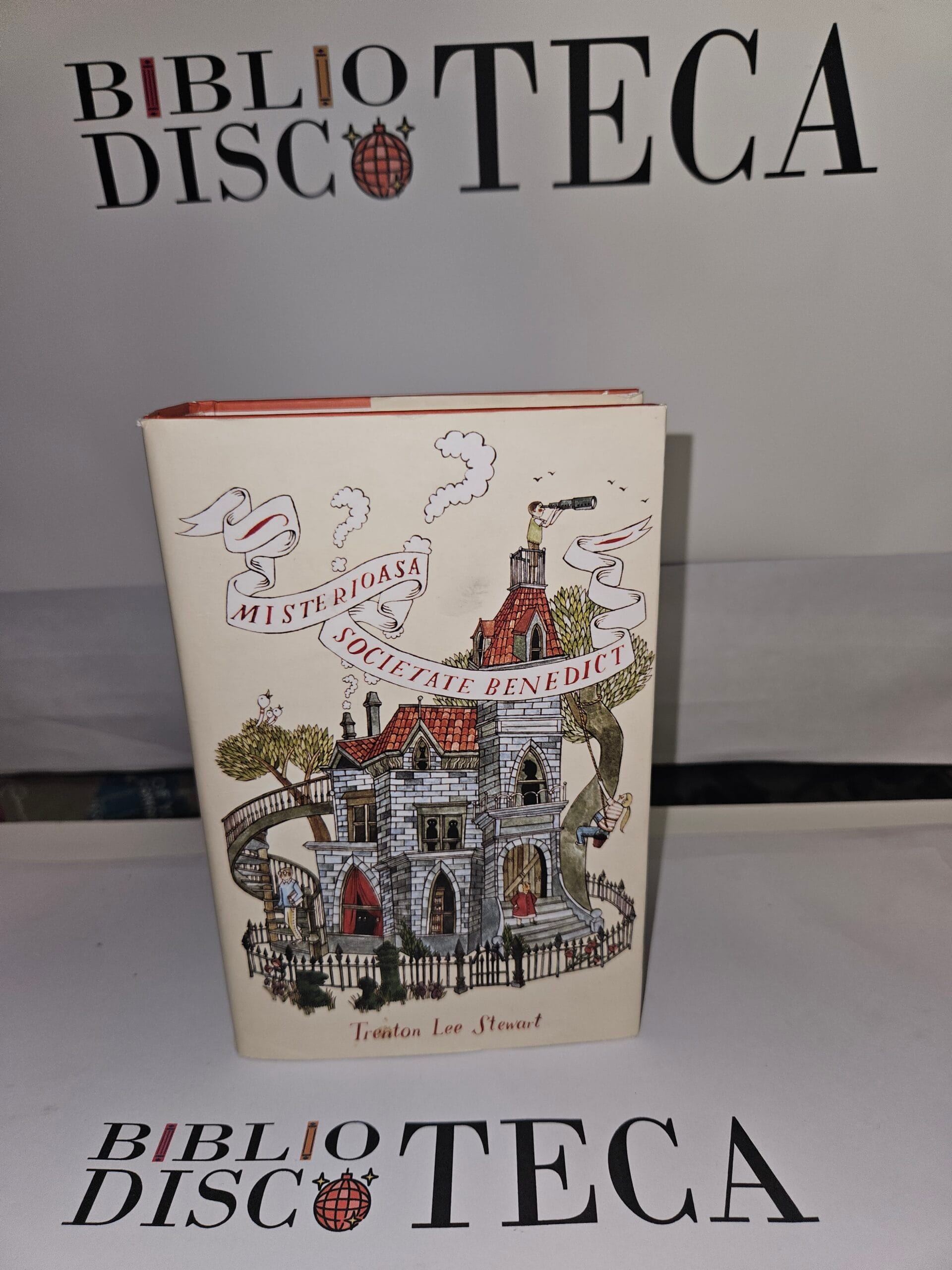 Misterioasa societate Benedict