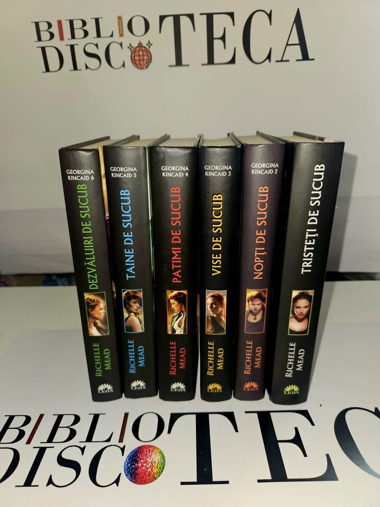 Seria Georgina Kincaid