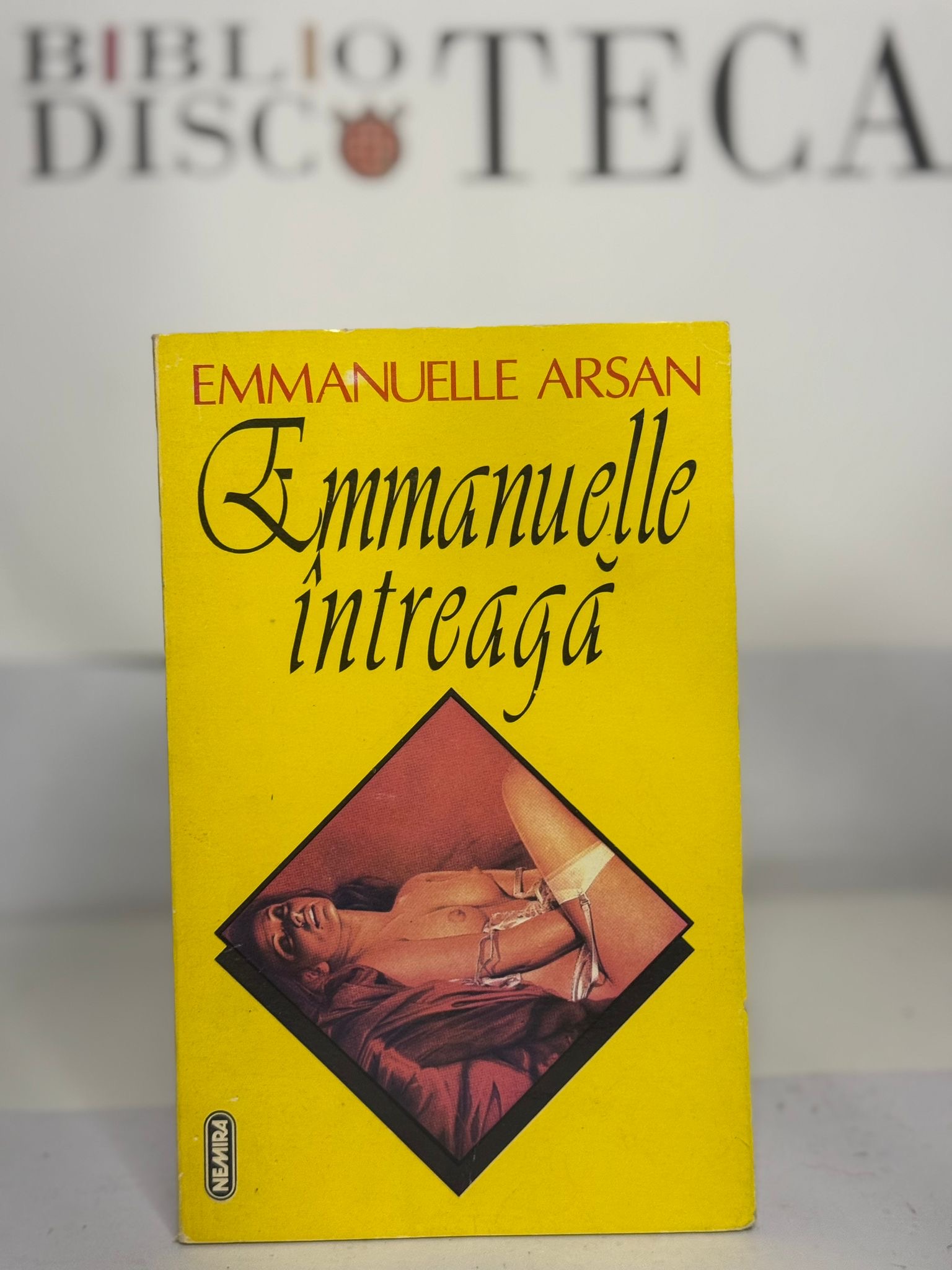 Emanuelle întreagă