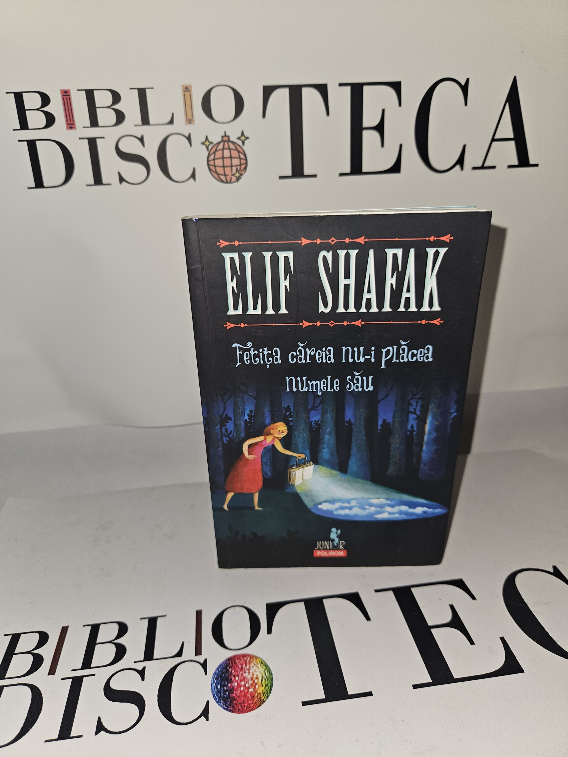 Fetita careia nu-i placea numele sau